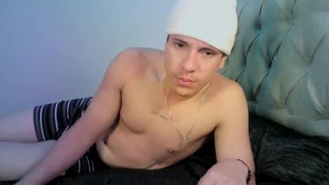 Snapshot of yonat_ chatting on 11-09-25, 04:44 Yonat online show from 11-09-25, 04:44