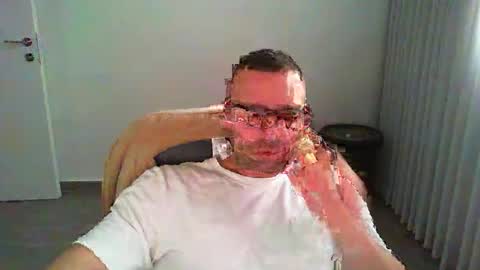 Snapshot of yonik1989 chatting on 03-21-26, 11:37 FingerMyAss online show from 03-21-26, 11:37