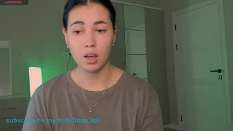yooleen online show from 09-18-25, 03:41