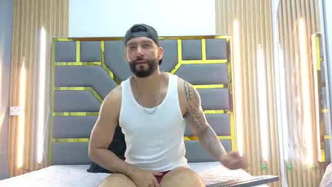 Snapshot of yorbymaxx1 chatting on 01-07-26, 11:56 YORBY MAX online show from 01-07-26, 11:56