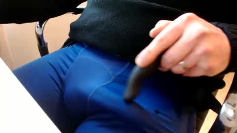 yorkiemanuk online show from 02-12-25, 03:16