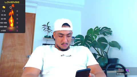 Enzo online show from 01-20-25, 03:04