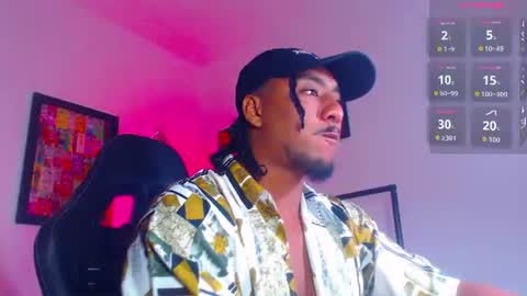 Snapshot of yosoy_enzo2020 chatting on 06-11-26, 02:00 Enzo online show from 06-11-26, 02:00