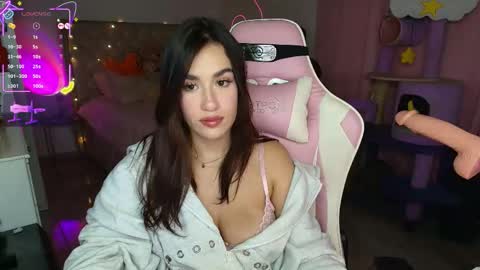 Ana online show from 04-15-26, 12:12