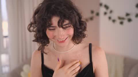 Elizabeth brunette -- Darline blonde  online show from 12-22-24, 07:11