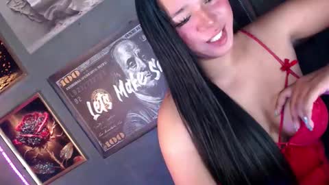 Snapshot of you_should_try chatting on 11-24-25, 05:07 Denice online show from 11-24-25, 05:07