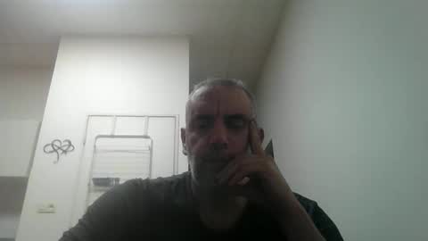 Snapshot of youdeservit chatting on 03-16-26, 05:06 CrayZio online show from 03-16-26, 05:06