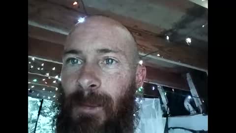 Snapshot of youllfall4me chatting on 03-10-25, 11:27 youllfall4me online show from 03-10-25, 11:27