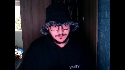 A... online show from 03-26-26, 12:00