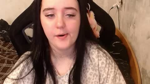 your_8a8y online show from 09-24-25, 07:33