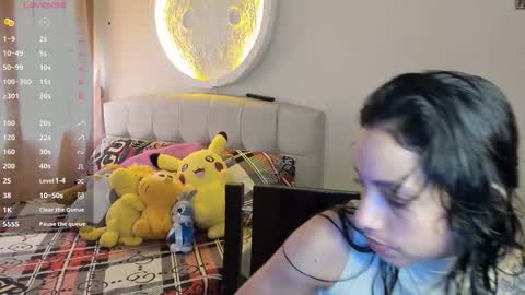Snapshot of your_beck chatting on 03-12-26, 05:08 mia3 online show from 03-12-26, 05:08