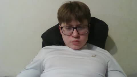 Max online show from 02-22-26, 12:04