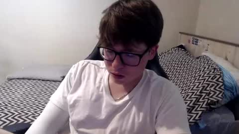 Snapshot of your_boyfriend123 chatting on 07-01-26, 04:47 Max online show from 07-01-26, 04:47