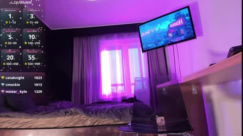 Bunny online show from 12-14-24, 07:18