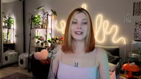 Snapshot of your_corvus chatting on 06-26-26, 12:20 your_corvus online show from 06-26-26, 12:20