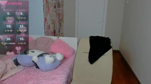 Snapshot of your_cute_aisha chatting on 09-17-25, 10:11 your_cute_aisha online show from 09-17-25, 10:11