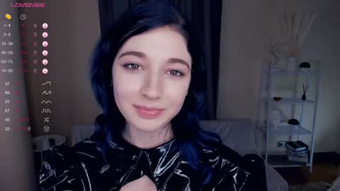 Lina online show from 01-15-25, 09:13