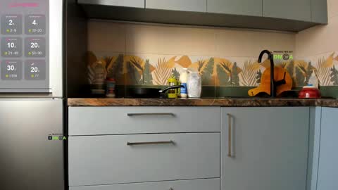 Alice online show from 02-22-25, 07:56