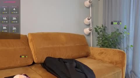 Alice online show from 03-06-25, 06:19