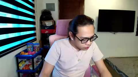 Snapshot of your_dreamgirlxxx69 chatting on 02-28-26, 06:58 your_dreamgirlxxx69 online show from 02-28-26, 06:58