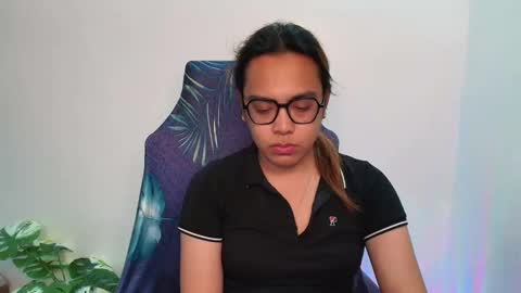 Snapshot of your_dreamgirlxxx69 chatting on 05-13-26, 08:34 your_dreamgirlxxx69 online show from 05-13-26, 08:34