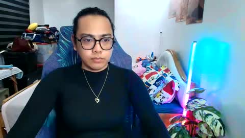 Snapshot of your_dreamgirlxxx69 chatting on 06-09-26, 08:37 your_dreamgirlxxx69 online show from 06-09-26, 08:37