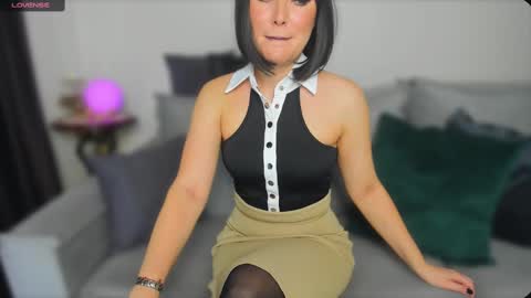 Snapshot of your_eclipse chatting on 03-01-25, 01:18 Goddess Alana online show from 03-01-25, 01:18
