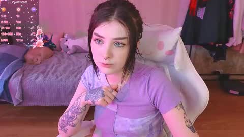 Snapshot of your_gabby chatting on 03-03-25, 01:53 your gabby online show from 03-03-25, 01:53