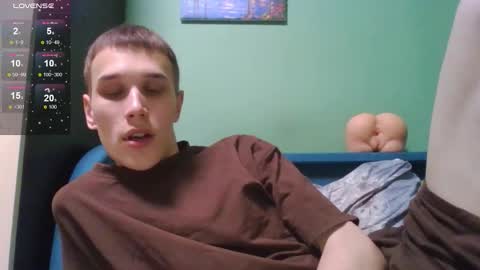 Mark online show from 12-05-25, 02:31