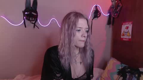 Snapshot of your_horny_friends chatting on 03-08-25, 09:51 Your Horny Friends online show from 03-08-25, 09:51