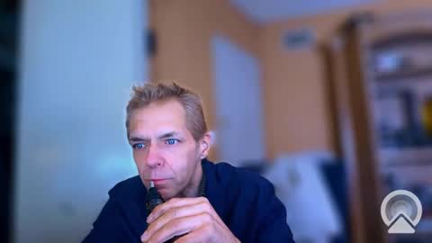 Snapshot of your_king_of_hearts chatting on 03-03-25, 07:43 Sophiestar online show from 03-03-25, 07:43