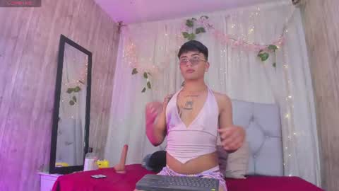 Snapshot of your_kitty_boy chatting on 07-14-26, 08:58 your_kitty_boy online show from 07-14-26, 08:58