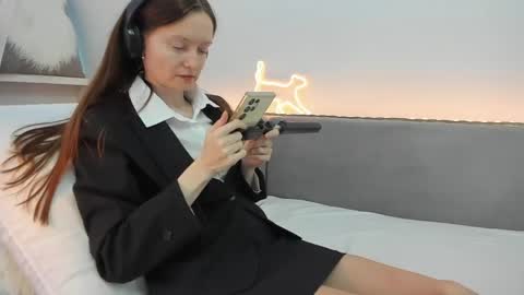 Your Librarian online show from 05-19-26, 08:31
