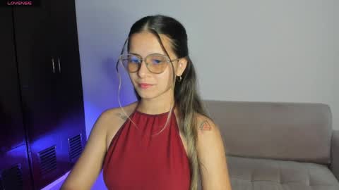 Lila  online show from 04-11-26, 10:08