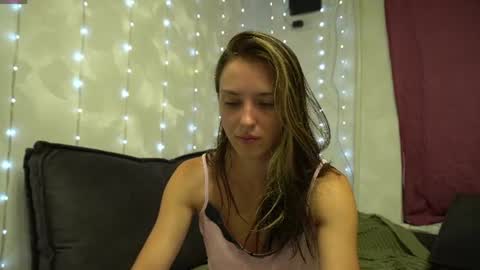 Meri  online show from 07-19-26, 08:12