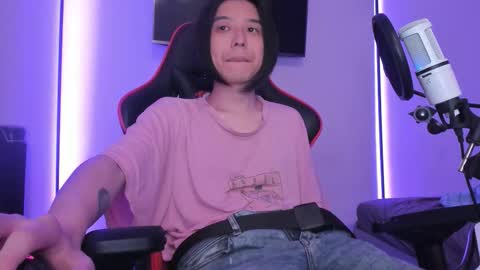 Han   online show from 09-13-25, 02:33