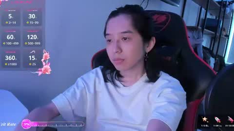 Snapshot of your_little_twink chatting on 07-25-26, 06:33 Han online show from 07-25-26, 06:33