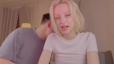 your_molly_mark online show from 10-04-25, 04:16