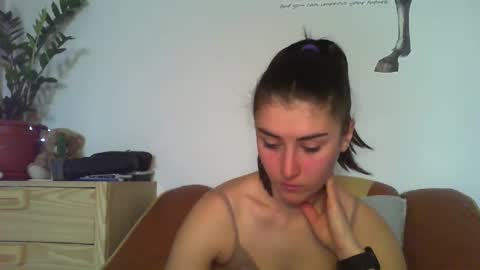 Snapshot of your_mouse23 chatting on 02-13-25, 11:28 Andrea Your sweet farmer girl online show from 02-13-25, 11:28