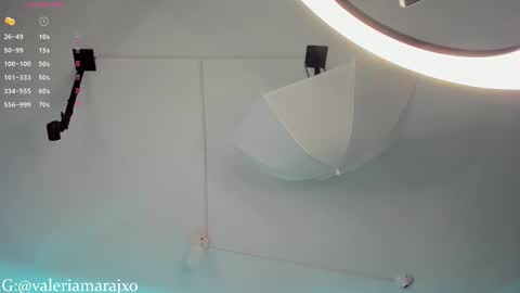 Snapshot of your_naughtytrans chatting on 02-27-25, 12:43 SASKYA VALERIA online show from 02-27-25, 12:43