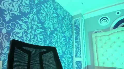 Snapshot of your_perverse_whore chatting on 12-24-24, 07:44 Salome online show from 12-24-24, 07:44