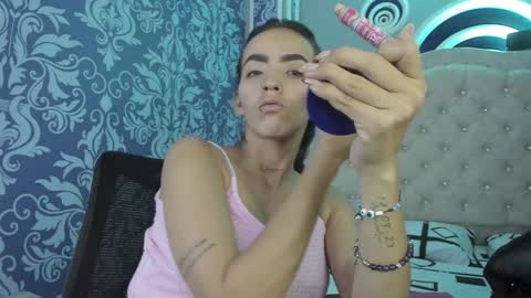 Snapshot of your_perverse_whore chatting on 01-10-25, 07:54 Salome online show from 01-10-25, 07:54