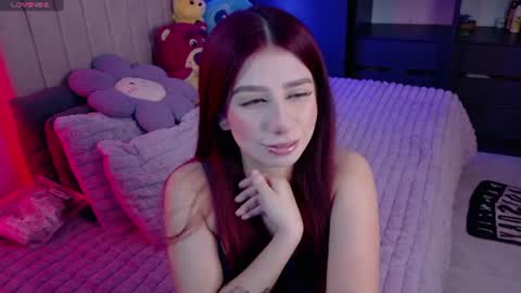Snapshot of your_rosalie chatting on 07-10-26, 06:17 your_rosalie online show from 07-10-26, 06:17