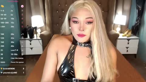 Casie online show from 05-01-26, 01:10