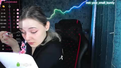 Snapshot of your_small_bunny chatting on 09-14-25, 02:22 Molly online show from 09-14-25, 02:22