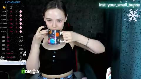 Snapshot of your_small_bunny chatting on 12-16-25, 02:16 Molly online show from 12-16-25, 02:16