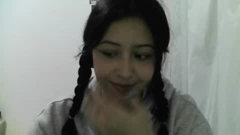 Snapshot of your_sttar chatting on 01-19-25, 01:43 your sttar online show from 01-19-25, 01:43