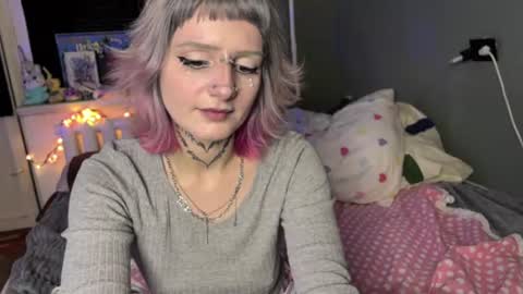 Anya online show from 07-30-26, 09:36