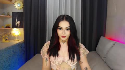 kim online show from 02-12-25, 02:54