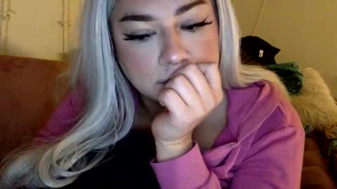 Snapshot of yourbabya chatting on 01-26-25, 06:38 Alexandria online show from 01-26-25, 06:38